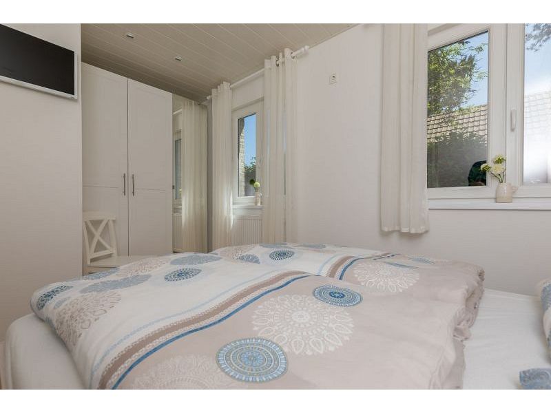 Renesse, Horizon 65, "Lost at Sea" - Image 12