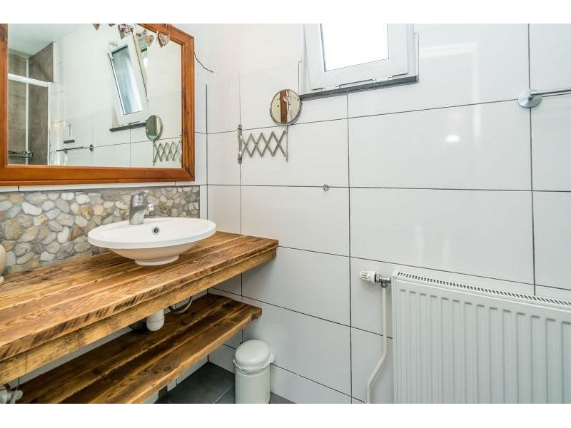 Renesse, Horizon 111 - Image 14