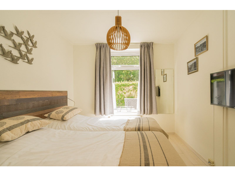 Renesse, Horizon 74 - Image 11