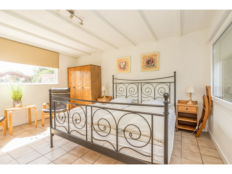 Renesse, Horizon 18 - Image 13