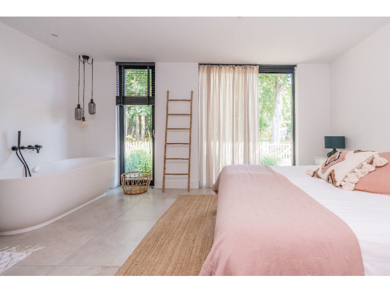 Westenschouwen, Burgh & Beach - Image 9