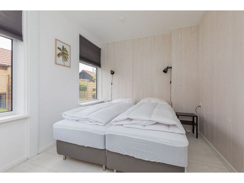 Renesse, Horizon 75 - Image 10