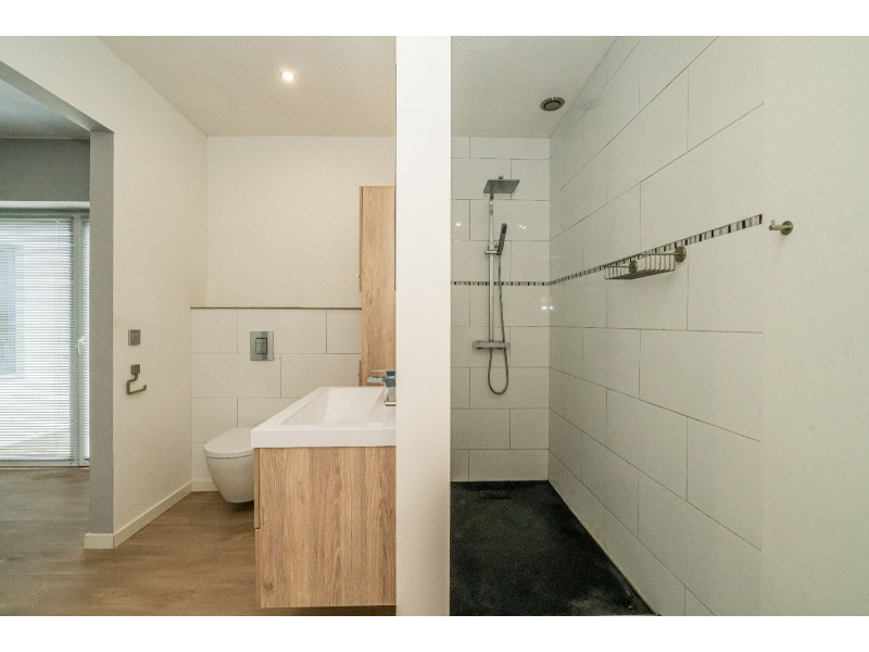 Renesse, Horizon 85 - Image 13