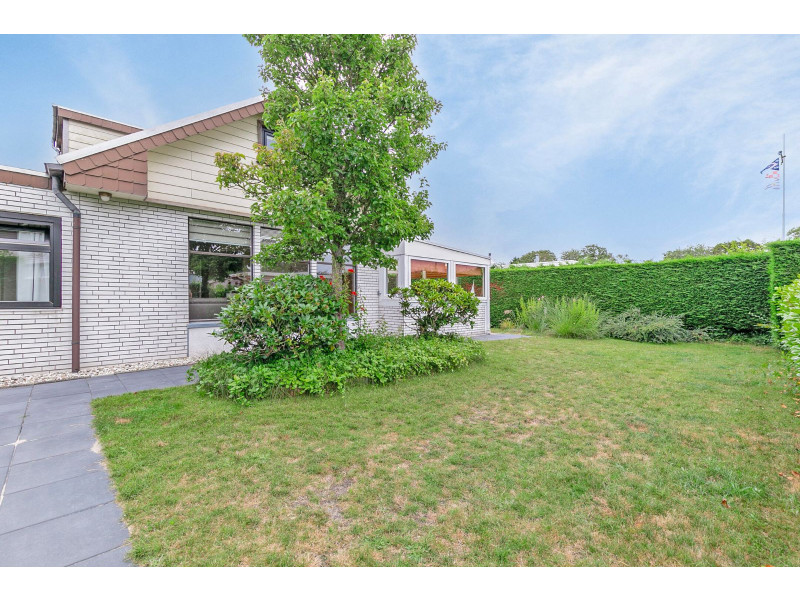 Renesse, Horizon 37 - Image 26