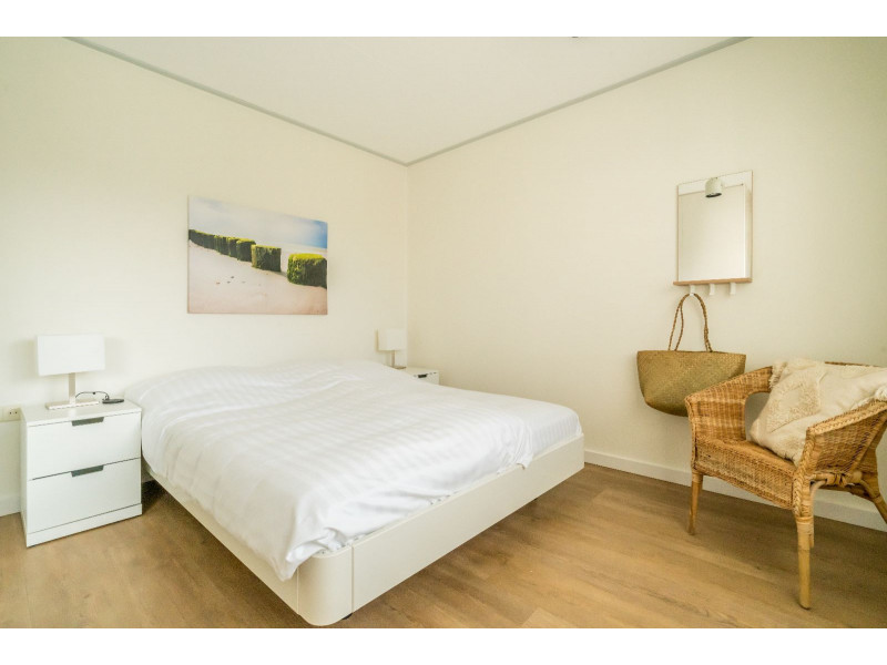 Renesse, Horizon 44 - Image 12